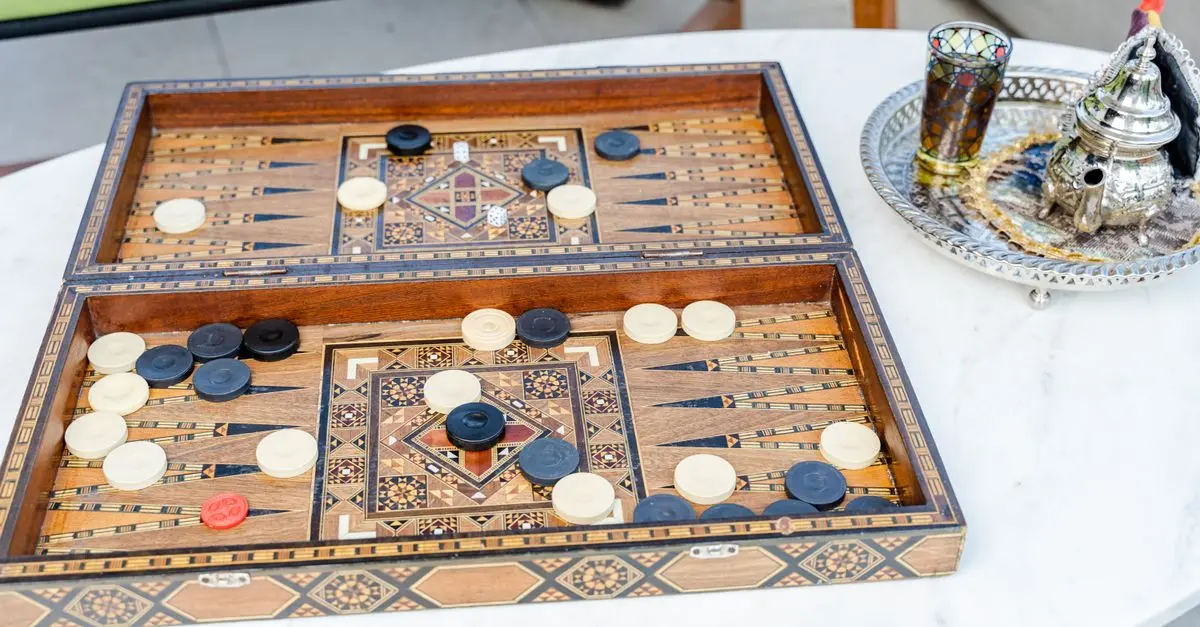 Les Règles Indispensables pour Bien Jouer au Jeu de Dames