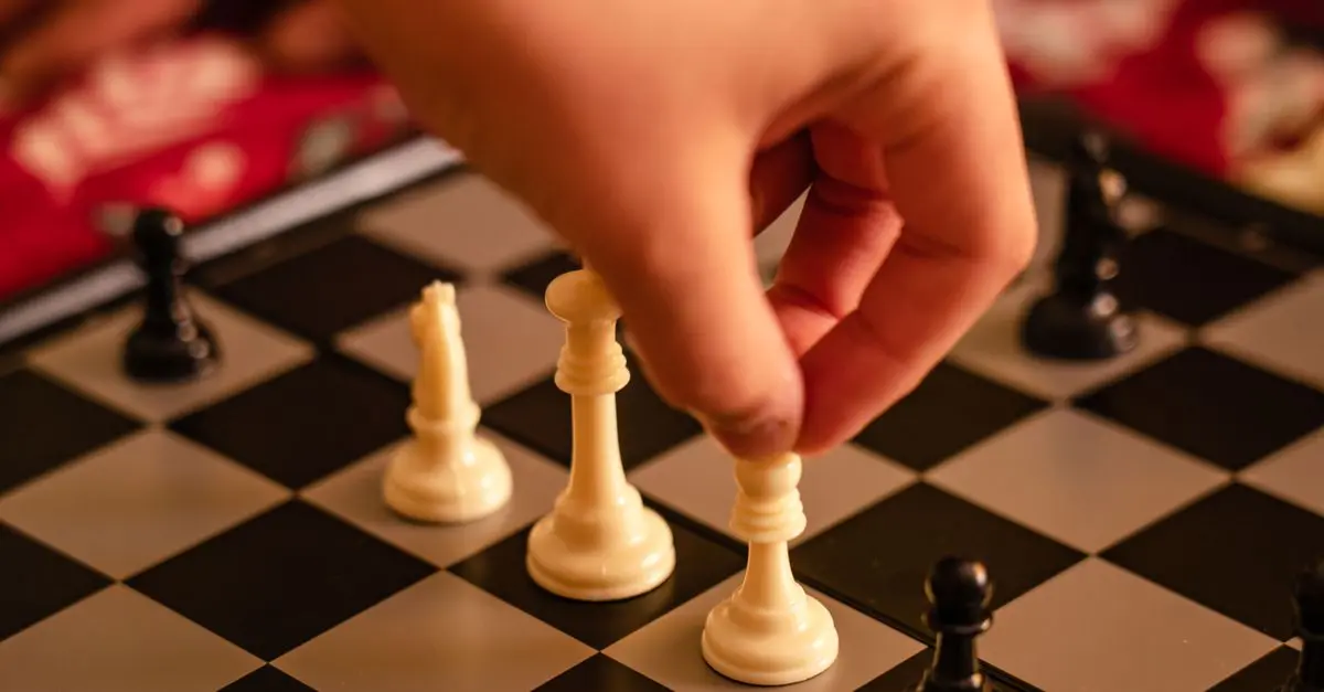 Les 5 Règles Indispensables du Jeu de Dames à Maîtriser